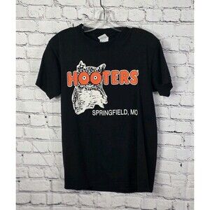 Vtg 90s Hooters Springfield MO Black Small Graphic T-Shirt